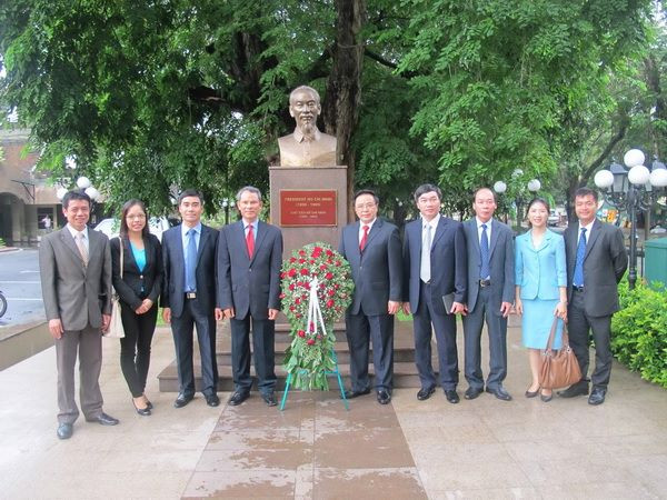 Đoàn đại biểu Đảng CS Việt Nam dự Hội nghị lần thứ 8 ICAPP ảnh 1