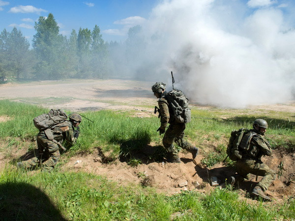 Đức sẽ tham gia giám sát không phận Syria trong tương lai ảnh 1