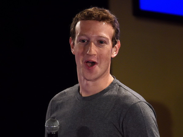 Ông chủ Facebook đau đầu tìm cách dùng tiền từ thiện đúng mục đích ảnh 1