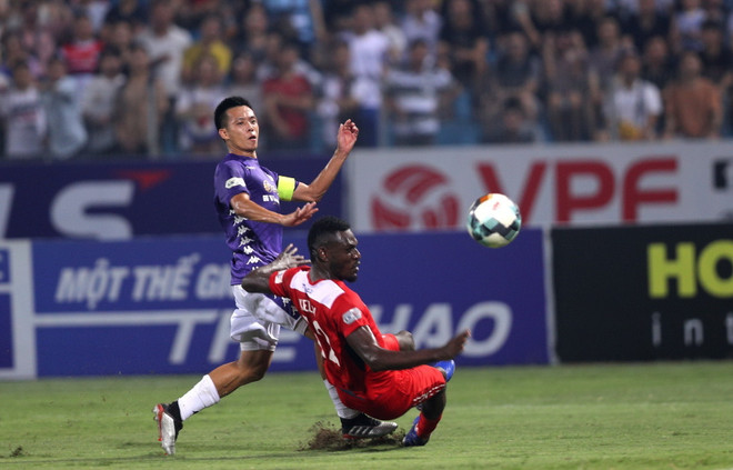 Văn Quyết nói gì sau khi góp công giúp Hà Nội đánh bại HAGL? ảnh 1