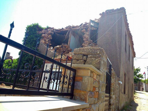 Động đất mạnh 6,3 độ Richter rung chuyển biển Aegean ảnh 1