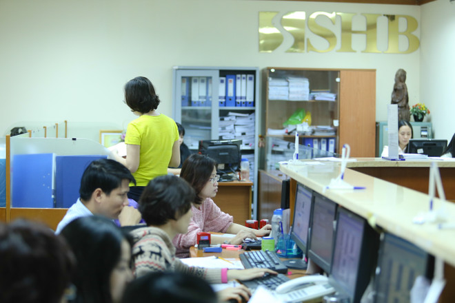 Giao dịch giằng co, giá trị chuyển nhượng đạt gần 10.700 tỷ đồng ảnh 1