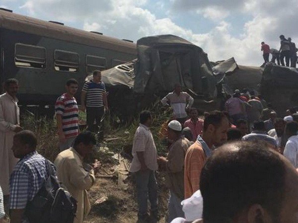 Ai Cập: Số người tử vong vụ tai nạn tàu hỏa tăng lên con số 36 ảnh 1