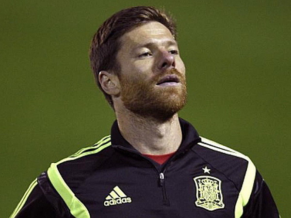 Xabi Alonso chia tay Tây Ban Nha trước trận đấu "thủ tục" ảnh 1