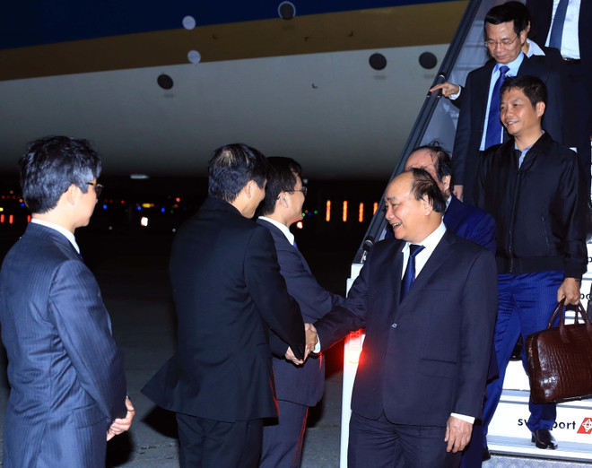 [Photo] Thủ tướng tới New York tham dự Phiên thảo luận ĐHĐ LHQ ảnh 3