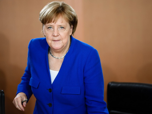 Tổng thống Mỹ: Chính sách di cư hủy hoại danh tiếng của Thủ tướng Đức ảnh 1