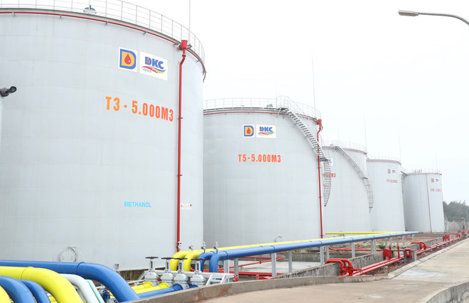 Thủ tướng dự khánh thành tổng kho và bến cảng xăng dầu DKC tại Nghệ An ảnh 2