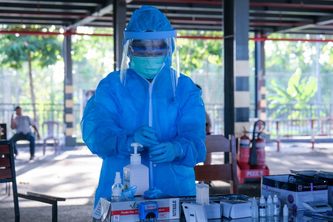 Cần Thơ phát hiện 1 người dương tính với SARS-CoV-2 trong khu cách ly ảnh 1