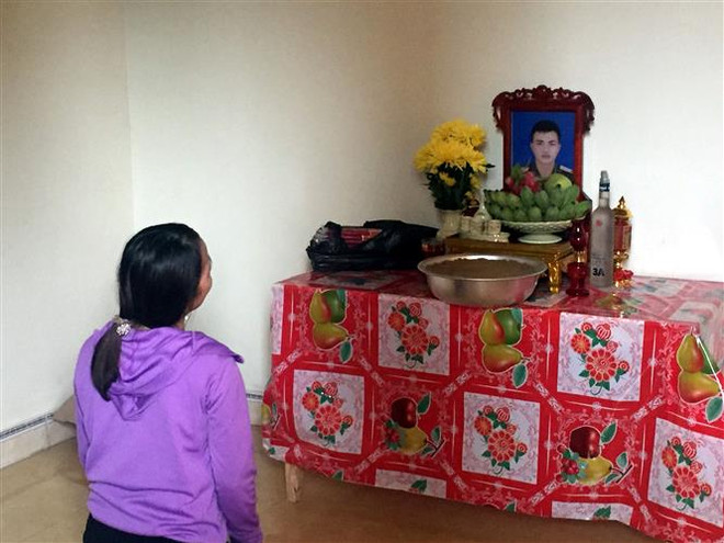 Một số gia đình mất liên lạc với người thân đi Anh lên tiếng ảnh 1