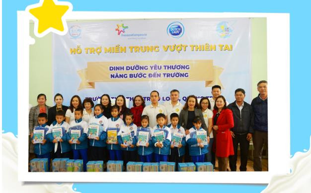 'Cô gái Hà Lan' chung tay chia sẻ cùng học trò vùng lũ Quảng Trị ảnh 5