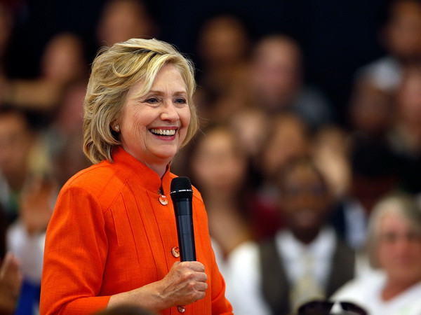 Bầu cử Mỹ: Các ứng viên Dân chủ bắt đầu cuộc tranh luận đầu tiên ảnh 1