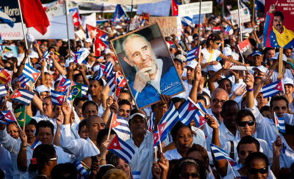 Người dân Cuba tưng bừng kỷ niệm ngày Quốc tế Lao động ảnh 1