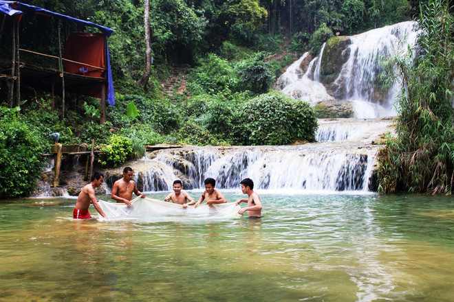 Hòa Bình: Dự án thủy điện Suối Mu "trốn" báo cáo đánh giá môi trường ảnh 1