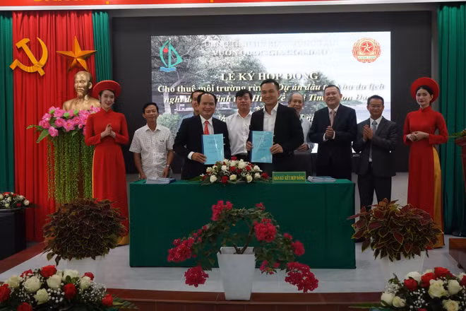 Mô hình khai thác môi trường rừng kết hợp du lịch sinh thái ở Côn Đảo ảnh 1