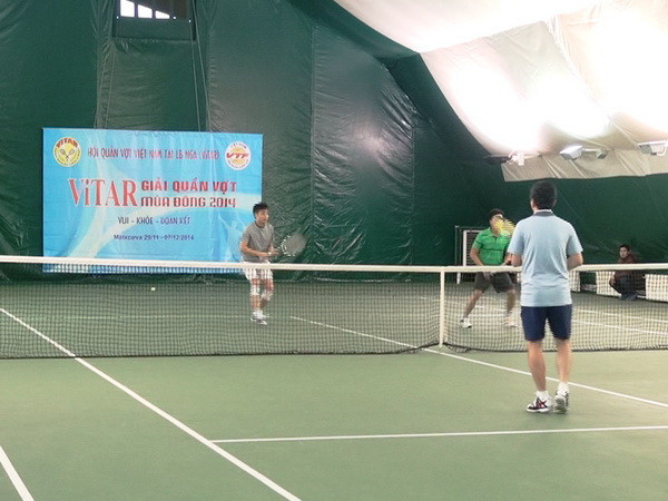 Giải quần vợt mùa Đông 2014 của người Việt tại Liên bang Nga ảnh 1