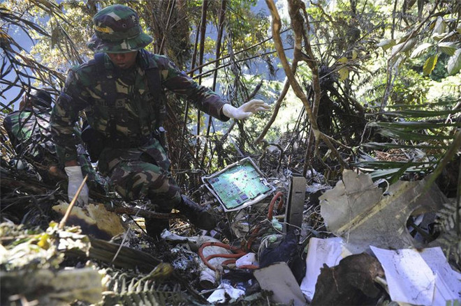 Chùm ảnh những vụ tai nạn máy bay kinh hoàng gần đây ảnh 6