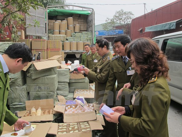 Khởi tố vụ nhập lậu lô hàng hóa 1,5 tỷ đồng từ Campuchia ảnh 1