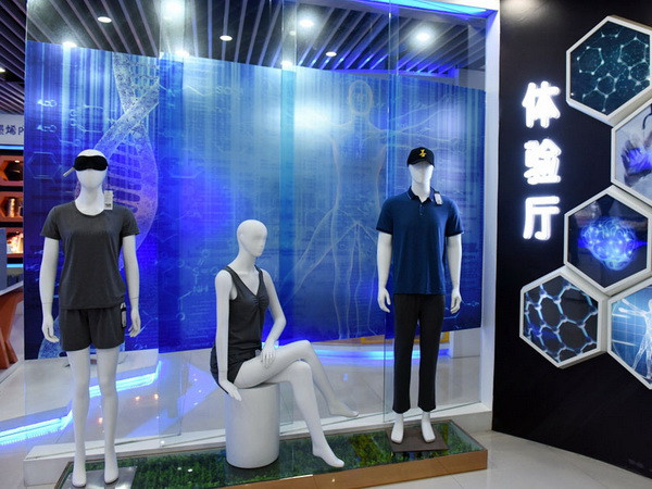 Vải sợi dẫn điện "thần kỳ" với nhiều tính năng mới lạ ảnh 2