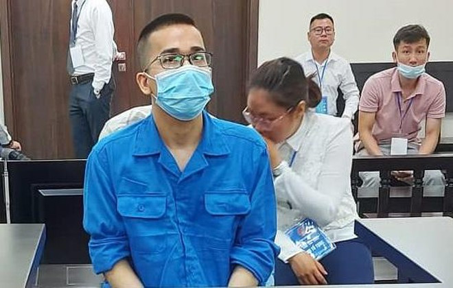 Phạt tù nhóm đối tượng tổ chức cho người khác ở lại Việt Nam trái phép ảnh 1