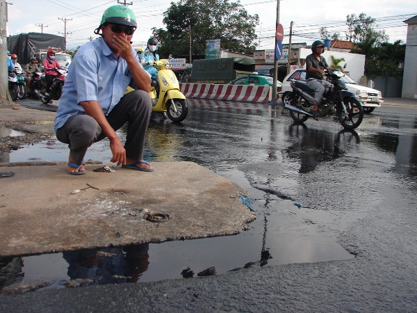 Xử phạt vi phạm môi trường hơn 12 tỷ đồng trong Quý I ảnh 1