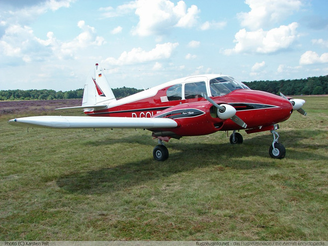 Philippines: Máy bay rơi vào nhà dân, ít nhất 7 người thiệt mạng ảnh 1