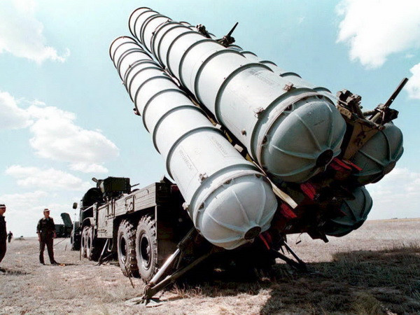 Iran sẽ triển khai hệ thống phòng không “hiện đại hơn S-300” ảnh 1