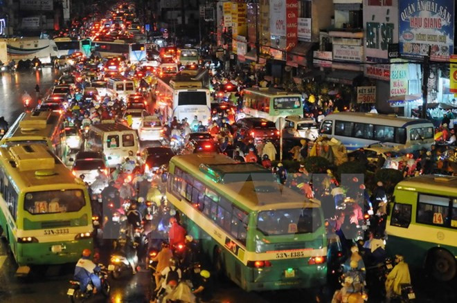 Ùn tắc tại sân bay Tân Sơn Nhất đe dọa an ninh, an toàn hàng không ảnh 1