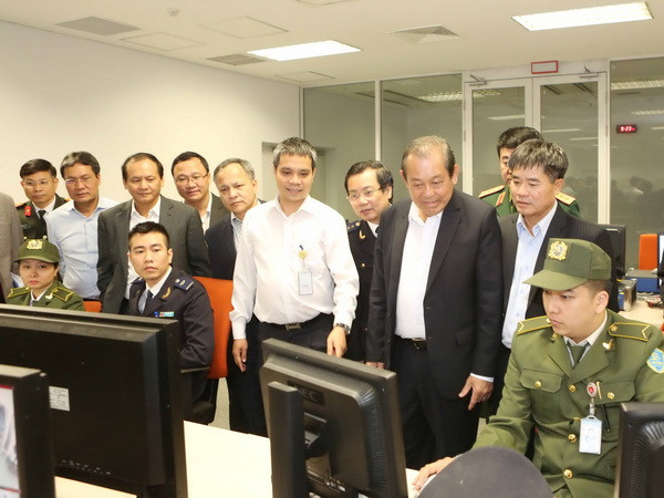 Đảm bảo an ninh, an toàn là nhiệm vụ hàng đầu của ngành hàng không ảnh 1