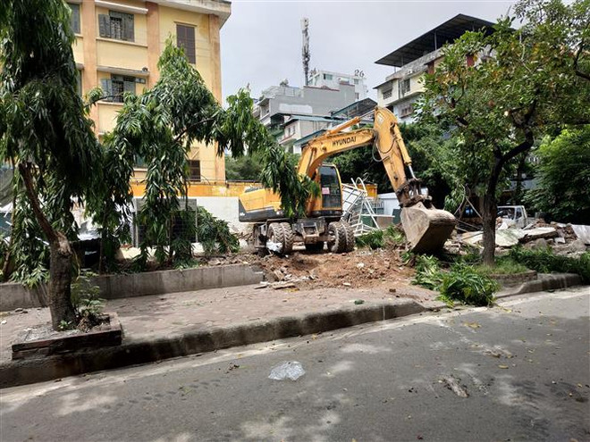 Phó Thủ tướng yêu cầu Hà Nội xử lý dứt điểm vi phạm mương Phan Kế Bính ảnh 1