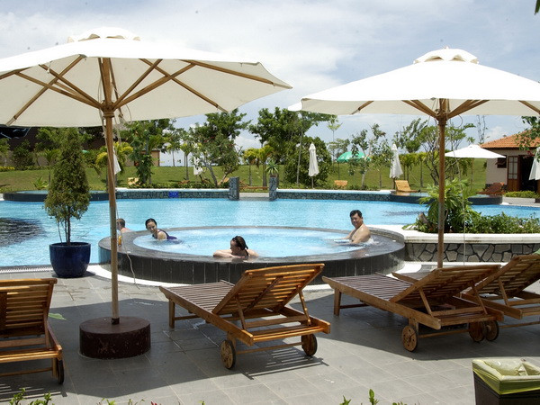 Du khách đến Bình Thuận tăng mạnh trong dịp nghỉ Tết Ất Mùi ảnh 1