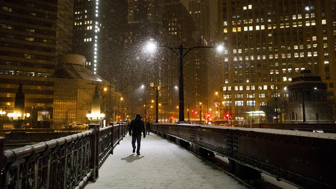 Tuyết rơi dày tại Mỹ và Tây Ban Nha khiến sinh hoạt đảo lộn ảnh 1