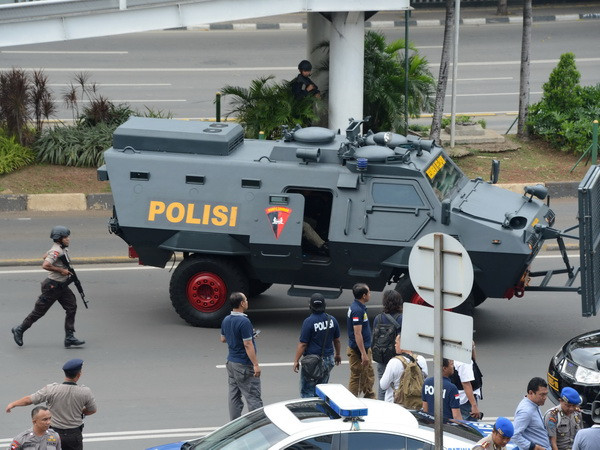 Indonesia: Nhóm liên quan đến IS tiến hành vụ tấn công ở Jakarta ảnh 1