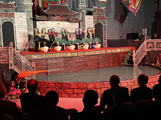 Đêm Di sản Văn hóa Việt Nam gây ấn tượng mạnh với các đại sứ UNESCO ảnh 1