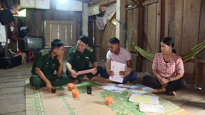 Nghĩa tình hai bờ biên giới: Khi dòng máu hồng Việt-Lào hòa quyện ảnh 1