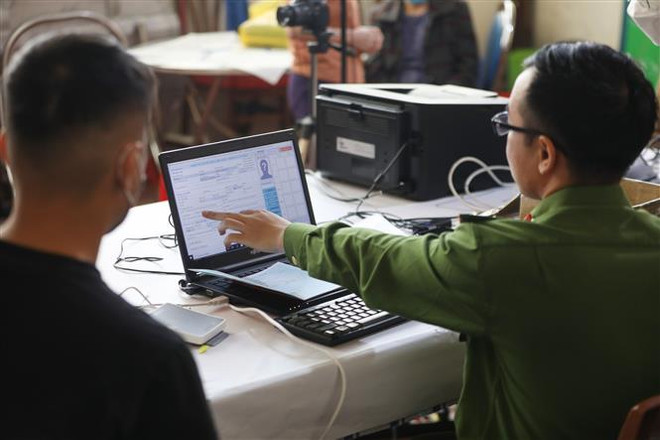 Lực lượng Công an đã cấp 76 triệu căn cước công dân gắn chíp điện tử ảnh 2