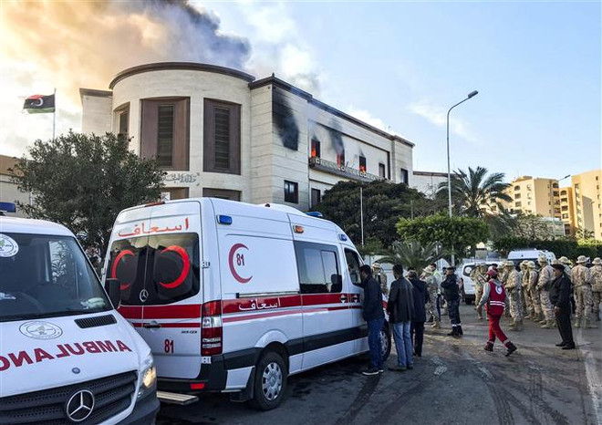 IS thừa nhận thực hiện vụ tấn công Bộ Ngoại giao Libya ảnh 1