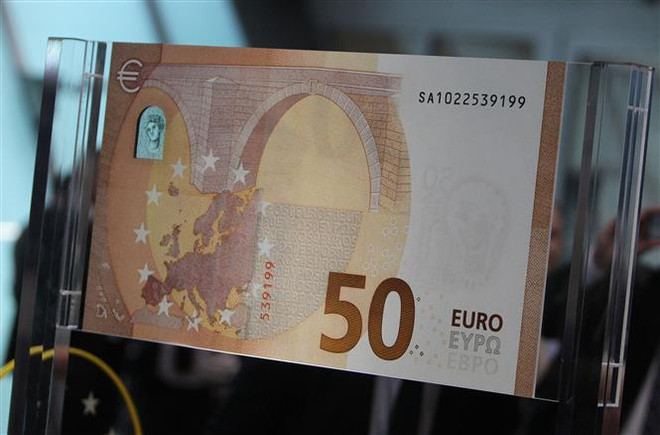 Italy lo về nguy cơ suy thoái nếu ECB tiếp tục tăng lãi suất ảnh 1