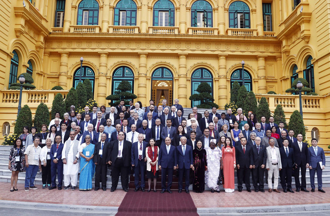 Chủ tịch nước tiếp đại biểu dự Đại hội 22 Hội đồng Hòa bình Thế giới ảnh 1