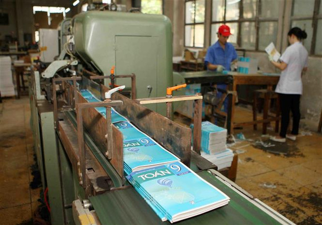 NXB Giáo dục: Nội dung SGK được giữ ổn định suốt 16 năm qua ảnh 1