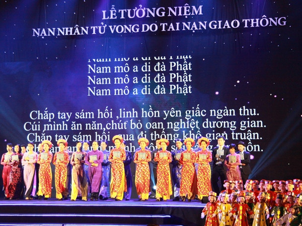 Năm thứ 3 tổ chức Lễ tưởng niệm nạn nhân tai nạn giao thông ảnh 1