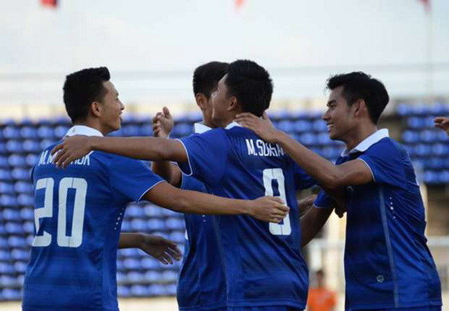 "Hủy diệt" U19 Malaysia, U19 Thái Lan hiên ngang vào chung kết ảnh 1