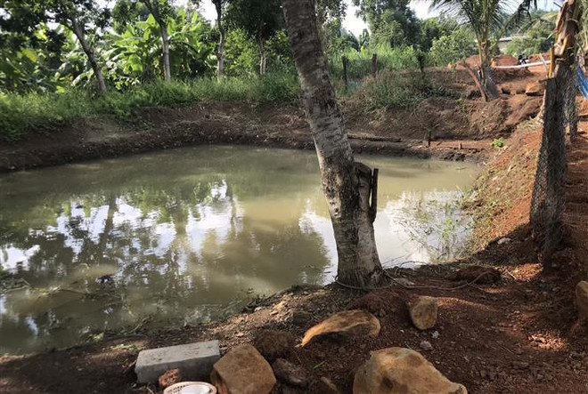 Sang ao nhà hàng xóm chơi, 3 cháu bé đuối nước thương tâm ảnh 1