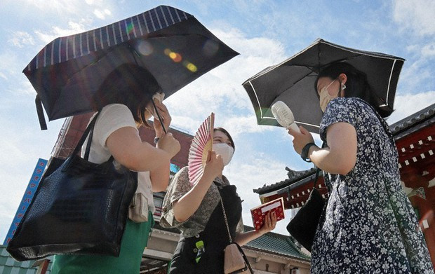 Nhật Bản trải qua mùa Hè nóng kỷ lục thứ hai sau năm 2010 ảnh 1