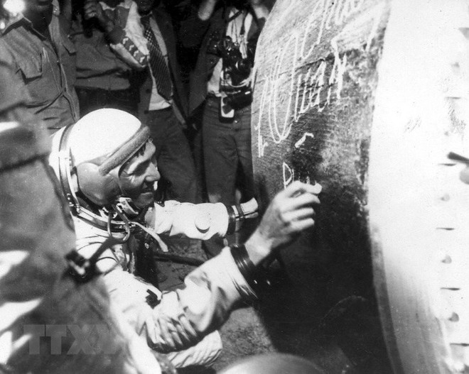 Anh hùng Phạm Tuân là Chủ tịch danh dự Hội hàng không-Vũ trụ Việt Nam ảnh 1