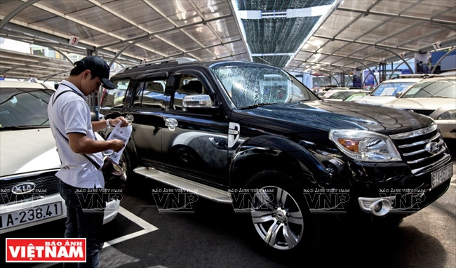 Chợ ôtô độc đáo mua bán theo hình thức "chợ giời" tại Sài Gòn ảnh 5