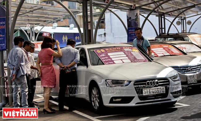 Chợ ôtô độc đáo mua bán theo hình thức "chợ giời" tại Sài Gòn ảnh 6