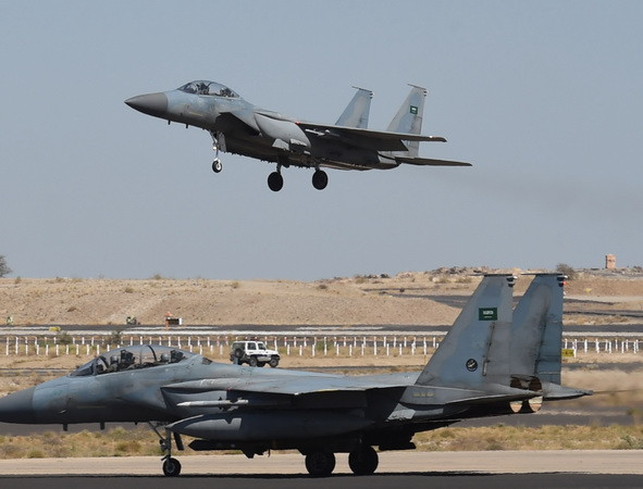 10 chiến đấu cơ Singapore tham dự tập trận "Cờ đỏ" của Mỹ ảnh 1