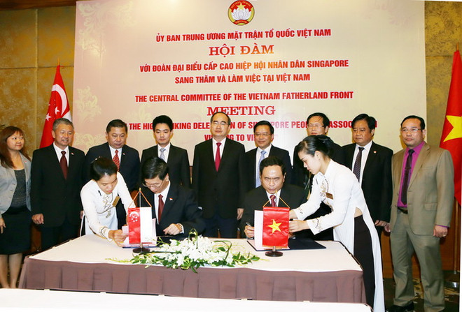Việt Nam-Singapore tăng hợp tác nâng cao đời sống khu dân cư ảnh 1