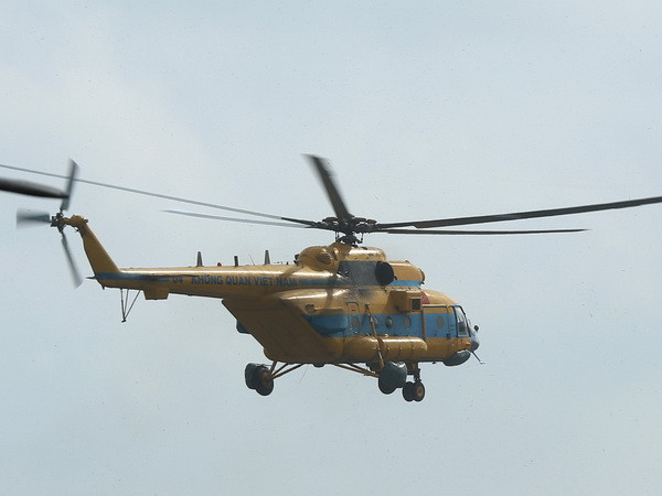 Trực thăng Không quân cấp cứu một bệnh nhân ở Phú Quốc ảnh 1