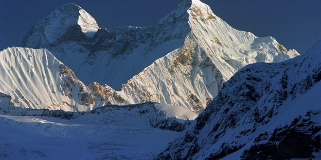 Sông băng Nanda Devi. (Nguồn: PTI) Băng tan trên dãy Himalaya gây lũ quét, ít nhất 150 người mất tích ảnh 1